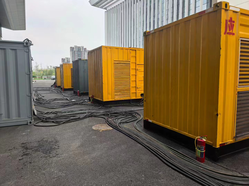 新河不同季节柴油发电机组保养有哪些注意事项？