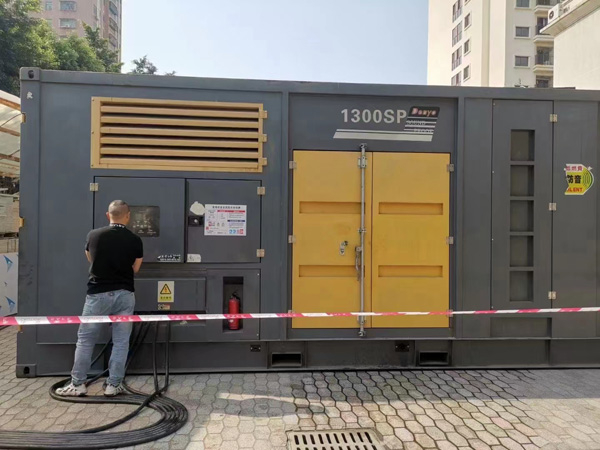 新河500KW发电机组冬季应该配多大的启动电瓶?
